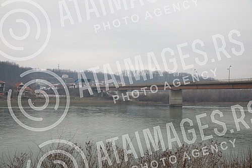 The border crossing Trbusnica (Serbia) - Sepak (BiH), which according to the announcements of the Association of Environmental Organizations of Serbia - We know we will not be blocked due to the Jadar project and the company Rio Tinto.
Granicni prel The border crossing Trbusnica (Serbia) - Sepak (BiH), which according to the announcements of the Association of Environmental Organizations of Serbia - We know we will not be blocked due to the Jadar project and the company Rio Tinto.
Granicni prel