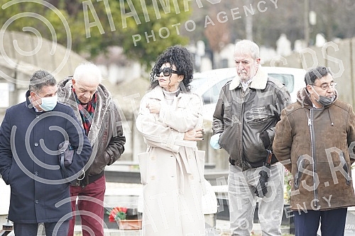 A memorial service on the occasion of the 40th day since the death of Milutin Mrkonjic was held at the New Cemetery.Pomen povodom 40 dana od smrti Milutina Mrkonjica odrzan je na Novom groblju.