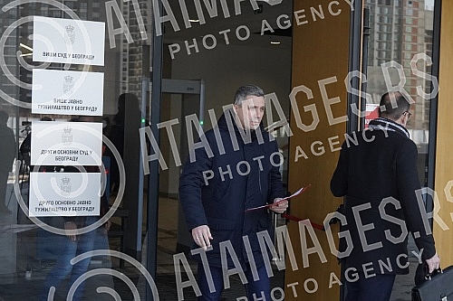 The president of the Serbian movement Dveri, Bosko Obradovic, held a press conference in front of the Second Basic Public Prosecutor's Office, on the occasion of filing criminal charges for theft in a referendum.Predsednik Srpskog pokreta Dveri Bos