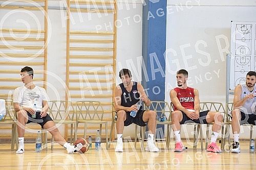 The open part of the training of the men's senior basketball team of Serbia at the FSS Sports Center in Stara Pazova.Otvoreni deo treninga muske seniorske kosarkaske reprezentacije Srbije u Sportskom centru FSS u Staroj Pazovi. 