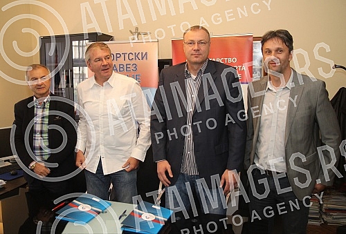 Beograd, 29. april 2014 - Potpisivanje ugovora izmedju Sportskog savez Srbije i Saveza za skolski sport Srbije u prostorijama Sportskog saveza Srbije.