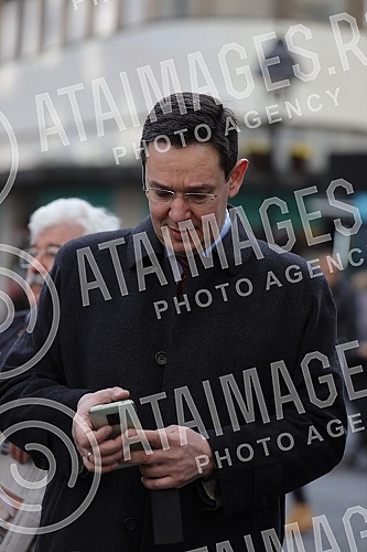 In Knez Mihailova Street, near the Russian Tsar restaurant, a press conference was held by the president of the movement 