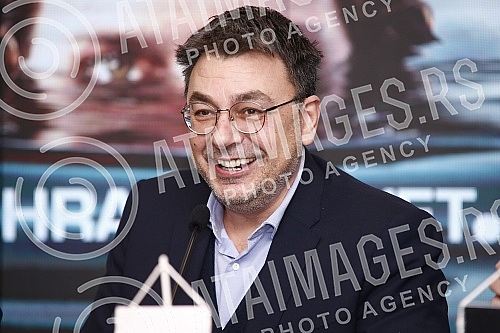 In the press hall of the Kombank hall, Danica Curcica was awarded a plaque of the Yugoslav Cinematheque within the 50th edition of FEST.
U press sali Kombank dvorane Danici Curcici dodeljena je plaketa Jugoslovense kinoteke u okviru 50. izdanja FEST In the press hall of the Kombank hall, Danica Curcica was awarded a plaque of the Yugoslav Cinematheque within the 50th edition of FEST.
U press sali Kombank dvorane Danici Curcici dodeljena je plaketa Jugoslovense kinoteke u okviru 50. izdanja FEST