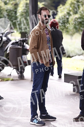 The commemoration of Branko Cvejic, in agreement with the family, was held in the Yugoslav Drama Theatre.Komemoracija Branku Cvejicu, u dogovoru sa porodicom, odrzana je u u Jugoslovenskom dramskom pozoristu.