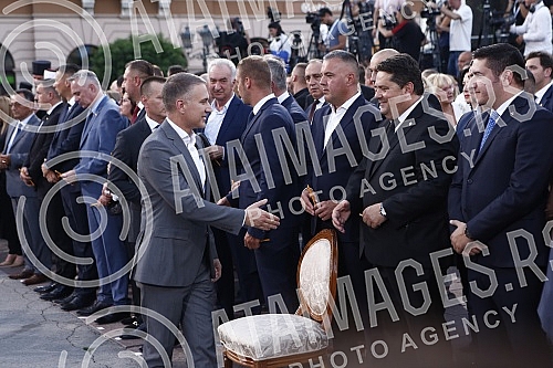 The state manifestation dedicated to the memory of all martyred and exiled Serbs on the occasion of the 27th anniversary of the military action Storm, this year was held in Novi Sad on Freedom Square.Drzavna manifestacija posvecena secanju na sve st