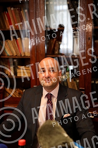 A press conference was held at the Serbian Bar Association on the proposal of authentic interpretations of the Law on Obligations, the Law on Consumer Protection and the Law on Protection of Users of Financial Services, which were submitted to the Se A press conference was held at the Serbian Bar Association on the proposal of authentic interpretations of the Law on Obligations, the Law on Consumer Protection and the Law on Protection of Users of Financial Services, which were submitted to the Se