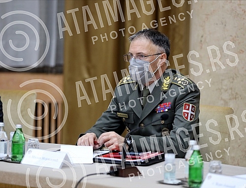 A session of the National Security Council chaired by the President of the Republic of Serbia, Aleksandar Vucic, has begun at the Palace of Serbia.U Palati Srbija pocela sednica Saveta za nacionalnu bezbednost kojom predsedava predsednik Republike 