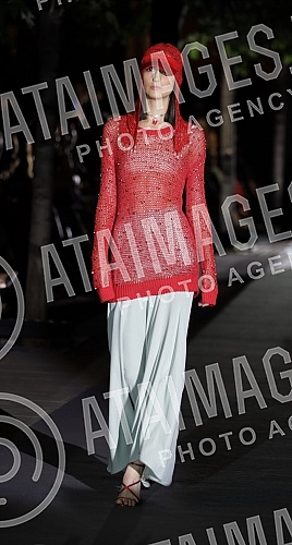 On the occasion of marking thirty years of MS Click, she paid tribute to one of the most important domestic fashion designers to the recently deceased, legendary fashion designer Aleksandar Joksimovic with a fashion show on the plateau in front of th