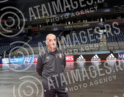 Obilazak Sinise Malog - gradonacelnika Beograda Kombank arene i postavljenog terena za predstojece takmicenje u futsalu - EURO 2016.