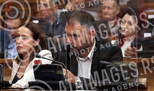 Tenth Extraordinary Session of the National Assembly of the Republic of Serbia in the Twelfth Convocation in the House of the National Assembly
Deseto vanredno zasedanje Narodne skupstine Republike Srbije u Dvanaestom sazivu u Domu Narodne skupstine Tenth Extraordinary Session of the National Assembly of the Republic of Serbia in the Twelfth Convocation in the House of the National Assembly
Deseto vanredno zasedanje Narodne skupstine Republike Srbije u Dvanaestom sazivu u Domu Narodne skupstine