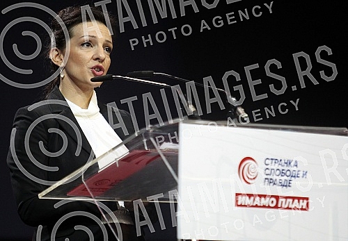 The Assembly of the Party of Freedom and Justice is being held in Kombank Hall.
U Kombank dvorani se odrzava Skupstina Stranke slobode i pravde. The Assembly of the Party of Freedom and Justice is being held in Kombank Hall.
U Kombank dvorani se odrzava Skupstina Stranke slobode i pravde.