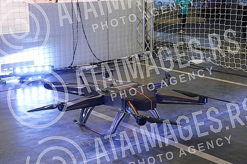 As part of the 64th International Fair of Technology and Technical Achievements at the Belgrade Fair, in Hall 3 at the PR-DC stand (Pink Research & Development Center), DJ Zex played music at the After Work Matinee.U okviru 64. Medjunarodnog sajma 