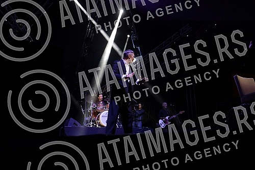 Massimo Savic performed for the first time on the cult scene of Tasmajdan.Massimo Savic je prvi put nastupio na kultnoj sceni Tasmajdana.