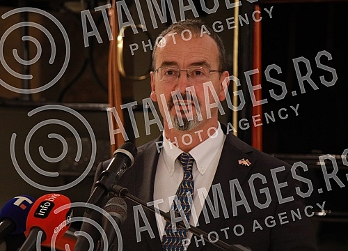 The PTT Museum promoted philatelic editions on the occasion of 140 years of Serbian-American diplomatic relations.U PTT muzeju je promovisano filatelisticko izdanja povodom 140 godina srpsko-americkih diplomatskih odnosa. 