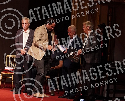 The ceremonial presentation of the 51st Golden Beocug Award and the Charter was held on the Grand Stage of the National Theater.Svecano urucenje 51. nagrade Zlatni Beocug i Povelje odrzano je  na Velikoj sceni Narodnog pozorista.