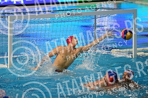 The match for the third place at the FINA World Junior Championship between the teams of Spain and the Netherlands was played at the pool on May 25. Milan Gale Muskatirovic.
Mec za trece mesto na FINA Svetskom prvenstvo za juniore izmedju ekipa Span The match for the third place at the FINA World Junior Championship between the teams of Spain and the Netherlands was played at the pool on May 25. Milan Gale Muskatirovic.
Mec za trece mesto na FINA Svetskom prvenstvo za juniore izmedju ekipa Span