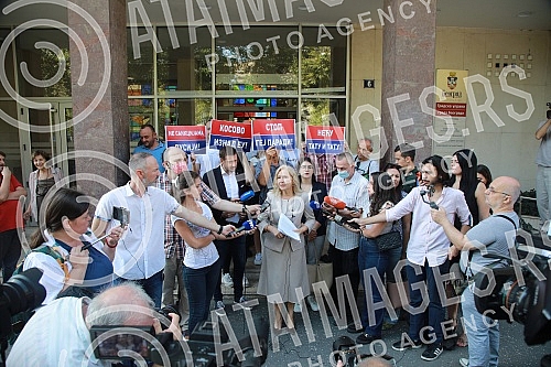 The parliamentary group Serbian Movement Dveri - Patriotic Block in the Assembly of Belgrade held a press conference in front of the Assembly of Belgrade. Odbornicka grupa Srpski pokret Dveri - Patriotski blok u Skupstini Beograda odrzala je konfer