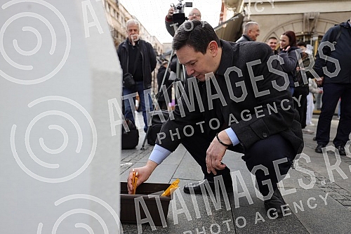 In Knez Mihailova Street, near the Russian Tsar restaurant, a press conference was held by the president of the movement 