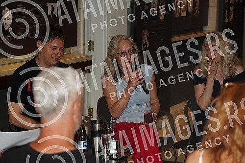 A press conference on the occasion of the announcement of the premiere of the play Mrs. Einstein by Snezana Gnjidic, directed by KKarin Rosnizeck, was held at the Museum of the National Theater.Konferencija za medije povodom najave premijere drame