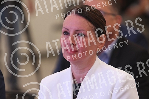 The Chamber of Mining and Geological Engineers of Serbia was founded in the Chamber of Commerce of Serbia.
U Privrednoj komori Srbije je osnivana Komora rudarskih i geoloskih inzenjera Srbije. The Chamber of Mining and Geological Engineers of Serbia was founded in the Chamber of Commerce of Serbia.
U Privrednoj komori Srbije je osnivana Komora rudarskih i geoloskih inzenjera Srbije.