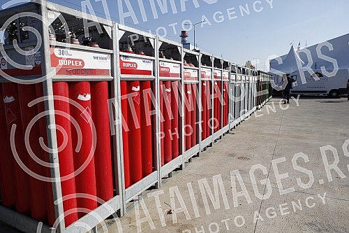 The Minister of Health in the Government of the Republic of Serbia, Dr. Zlatibor Loncar, attended the ceremony on the occasion of the opening of the new special gas filling station and laboratory of the company Messer Tehogas.Ministar zdravlja u Vl