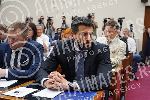 The President of the Assembly of the City of Belgrade Nikola Nikodijevic has scheduled the Session of the Assembly of the City of Belgrade on whose agenda is the election of the Mayor of Belgrade, Deputy Mayor and members of the City Council.Predse