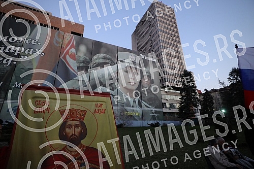 War veterans and People's Patrols organized a protest on the day of the beginning of the NATO aggression on our country, in front of the General Staff.Ratni veterani i Narodne patrole organizovali su protest na dan pocetka agresije NATO pakta na na