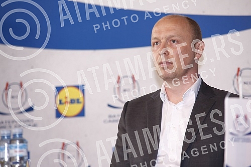 A press conference was held in the Promenade on the occasion of signing and marking the general sponsorship for 2022/2023. year between Lidl Serbia and the Water Polo Association of Serbia.U Promenadi je odrzana konferencija za medije povodom potpi