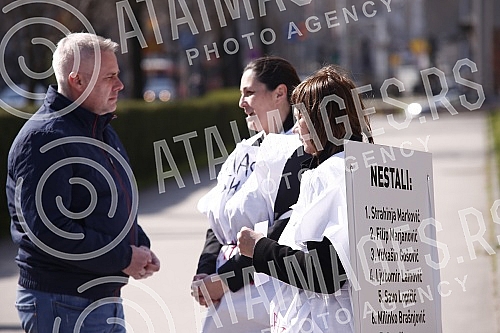 In front of the main entrance of the Police Administration for the city of Belgrade, a gathering called 