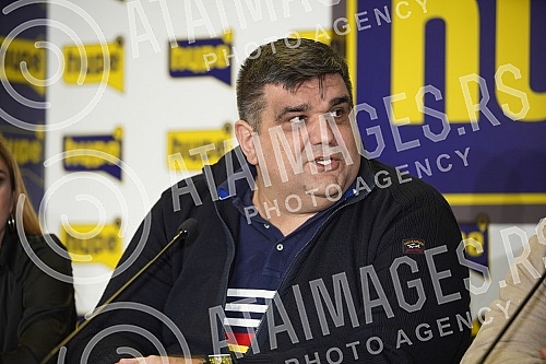 Aca Lukas and the author's team organized a press conference with irregularities at the Hype studio at the Belgrade Fair at the 