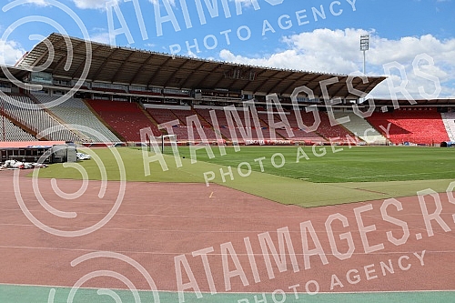 Exactly 30 years have passed since Crvena Zvezda made its name in the history of European football, winning the title of European Champion in Bari, and on that occasion a cocktail party was held where numerous club legends evoked memories of the grea