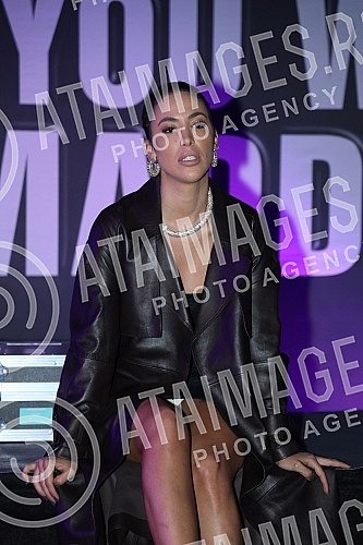 The fashion show of the famous footwear brand Steve Madden was held in Hangar 1 in the Port of Belgrade.Modna revija poznatog brenda obuce Steve Madden odrzana je u Hangaru 1 u Luci Beograd.