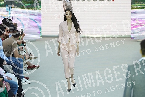 Ceremonial opening of the tennis complex in the Ravne 2 Archaeological and Tourist Park in Visoko.Svecano otvaranje teniskog kompleksa u Arheolosko-turistickom parku Ravne 2 u Visokom.