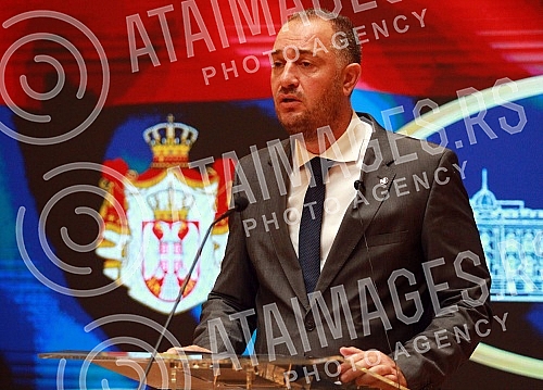 The Serbian movement Dveri submitted to the President of the National Assembly of the Republic of Serbia a Resolution on the occupied Autonomous Province of Kosovo and Metohija, and the deputy president of the parliamentary group Dveri - Patriotic Bl