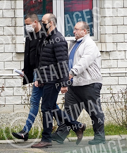 Accompanied by a lawyer, Vladimir Vuletic went to the premises of the Prosecutor's Office for Organized Crime in Ustanicka Street in Belgrade to be questioned about the circumstances of his cooperation with Veljko Belivuk's criminal organization, whi