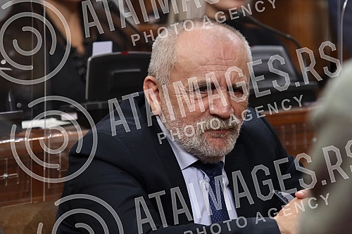 A session of the Eighth Special Session of the National Assembly in the Twelfth Convocation was held to discuss proposals for an act to change the Constitution, the Constitutional Law for the Implementation of the Act on Amendments to the Constitutio