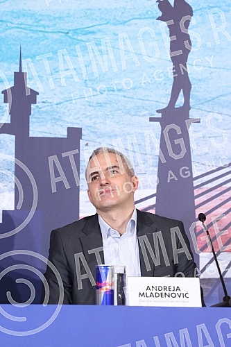 A press conference was held in the Belgrade City Assembly, announcing the F1 Show Run project in Belgrade, an automotive spectacle in which the streets of the Serbian capital will be the basis for a Formula 1 performance.
U Skupstini grada Beograda A press conference was held in the Belgrade City Assembly, announcing the F1 Show Run project in Belgrade, an automotive spectacle in which the streets of the Serbian capital will be the basis for a Formula 1 performance.
U Skupstini grada Beograda