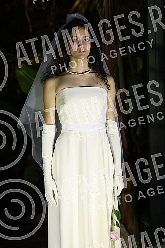 The fashion show transforming 