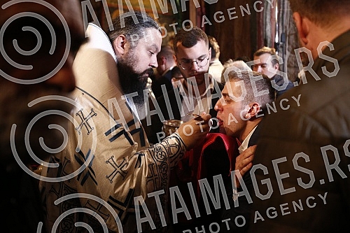 The Serbian Patriarch Porfirije was enthroned in the Peck Patriarchate Monastery, in Kosovo and Metohija, on the throne of the Archbishop of Pec and Serbian Patriarchs, and the act of ordination took place on the Feast of the Intercession of the Bles