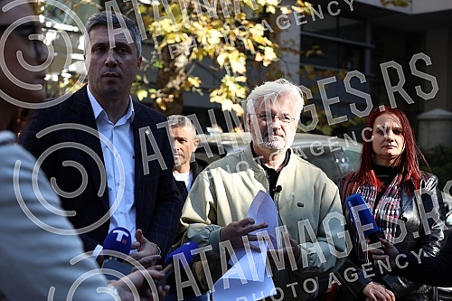 President of the Serbian movement Dveri Bosko Obradovic and environmental activist prof. Dr. Dusko Kuzovic, held a press conference in front of the building of the Radio Television of Serbia, with the topic: President of the Serbian movement Dveri Bosko Obradovic and environmental activist prof. Dr. Dusko Kuzovic, held a press conference in front of the building of the Radio Television of Serbia, with the topic: