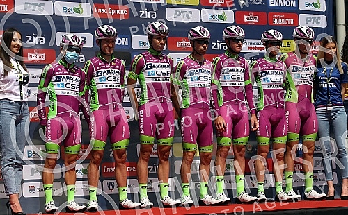 The 15th International Bicycle Race Belgrade - Banja Luka started from the Republic square.Sa Trga republike krenula je 15. Medjunarodna biciklisticka trka Beograd - Banjaluka.