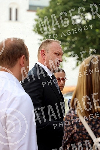 The president of the Freedom and Justice Party, Dragan Djilas, gave a statement to the First Basic Public Prosecutor's Office regarding the charges he filed against Serbian President Aleksandar Vucic and Finance Minister Sinisa Mali for 