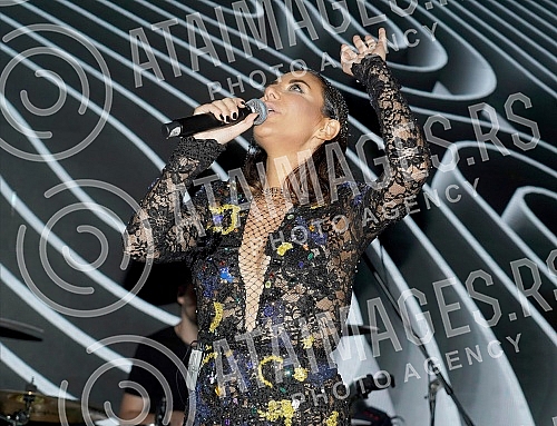 Performance of Ana Nikolic at the opening of the event center The Dream.Nastup Ane Nikolic na otvaranje event centra The Dream.