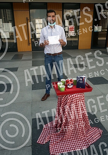 Let's awaken the judiciary with a performance in front of the Palace of Justice, association for the Protection of constitutionality and legality 