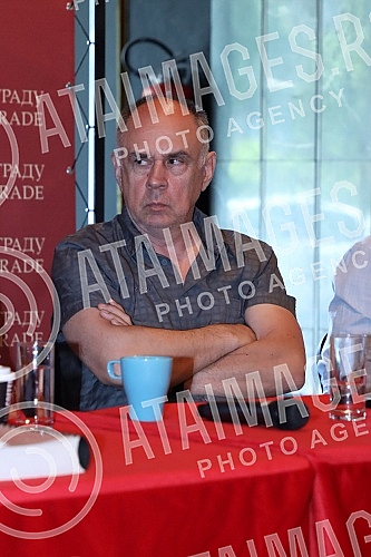 A press conference was held at the National Theater on the occasion of the announcement of the premiere of Leo Tolstoy's play A press conference was held at the National Theater on the occasion of the announcement of the premiere of Leo Tolstoy's play