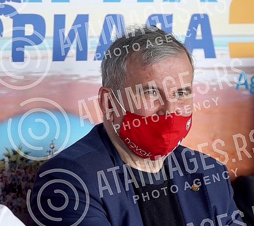 A press conference of the representatives of the Serbian federation of company sports, at which it was announced that they will go to the Summer company sports games in Greece in June. Konferencija za novinare predstavnika Srpske federacije kompani