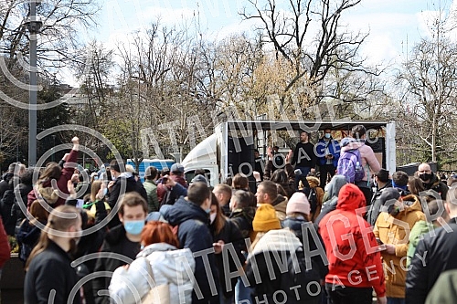 Freelancers protest against the proposal to amend the Law on personal income tax, which was adopted by the Government in front of the National assembly of Serbia.Protest frilensera zbog predloga za izmenu Zakona o porezu na dohodak gradjana koji je
