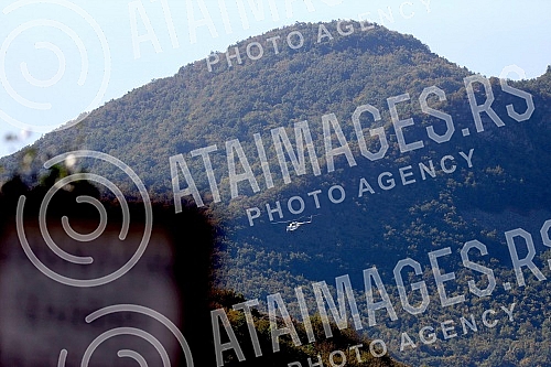 The KFOR helicopter is in charge of the region of the administrative crossing Jarinje, in the part of Kosovo and Metohija.Helikopter KFOR-a nadlece region administrativnog prelaza Jarinje, na delu Kosova i Metohije.