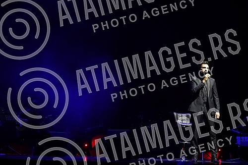 Musical play by Ivan Bosiljcic - Our evening held in Kombank hall.Muzicka predstava Ivana Bosiljcica - Nase vece odrzana u Kombank dvorani.