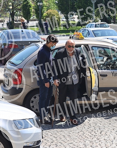 Commemoration on the occasion of the death of one of the greatest Serbian and Yugoslav singers of popular music, Djordje Marjanovic, was held in the Ceremonial Hall of the Belgrade City Assembly.Komemoracija povodom smrti jednog od najvecih srpskih